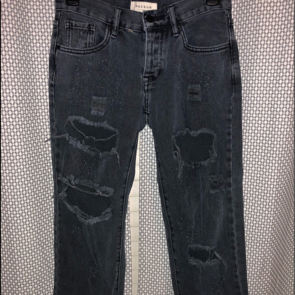 black Pac-sun boyfriend jeans